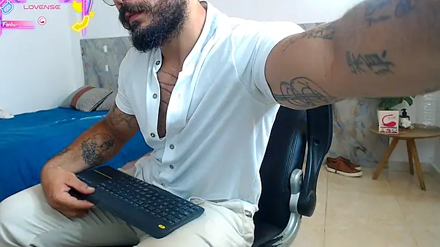 hanz col online show from November 6, 11:22 am