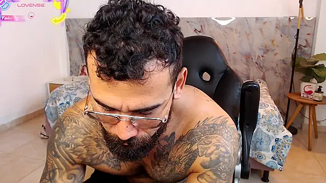 hanz col online show from December 2, 11:48 am