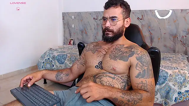 hanz col online show from December 5, 10:46 am