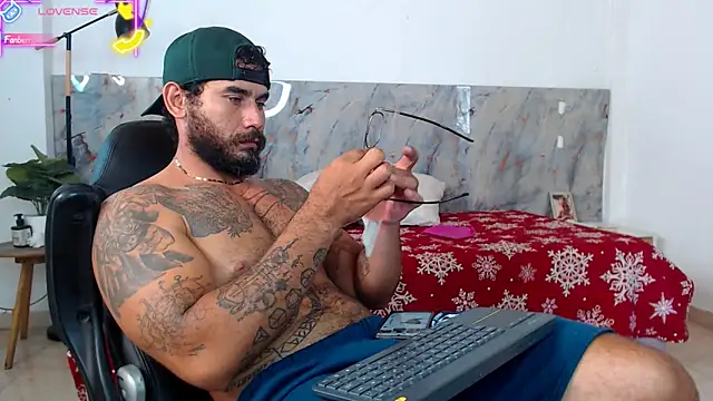 hanz col online show from February 6, 3:48 pm