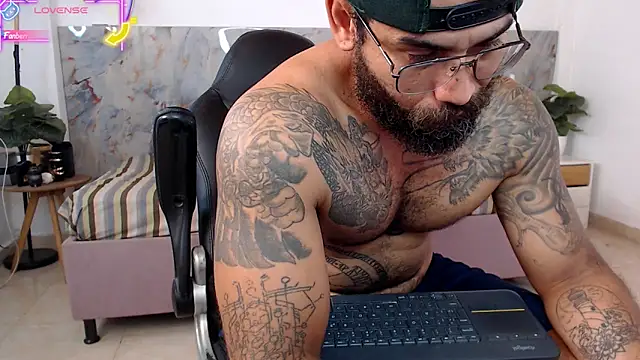 hanz col online show from March 18, 1:58 pm