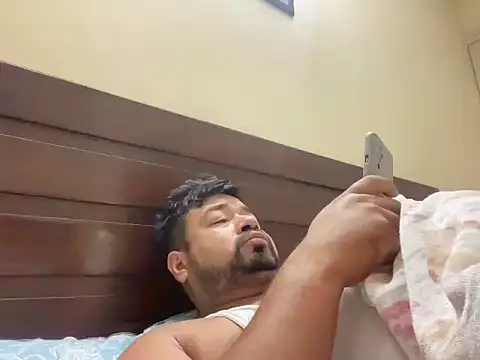 Snapshot of coolboy6566 chatting on December 19, 1:01 am coolboy6566 online show from December 19, 1:01 am