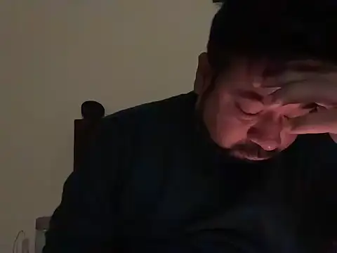 Snapshot of coolboy6566 chatting on December 22, 2:41 am coolboy6566 online show from December 22, 2:41 am