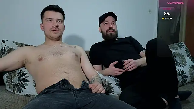 JohnnyStepBro online show from March 8, 5:17 pm