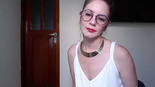 Snapshot of Hanny_24 chatting on January 17, 12:31 pm Hanny 24 online show from January 17, 12:31 pm