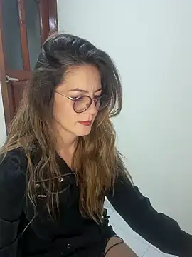 Snapshot of Hanny_24 chatting on February 7, 10:29 am Hanny 24 online show from February 7, 10:29 am