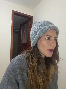 Snapshot of Hanny_24 chatting on October 6, 3:15 am Hanny 24 online show from October 6, 3:15 am