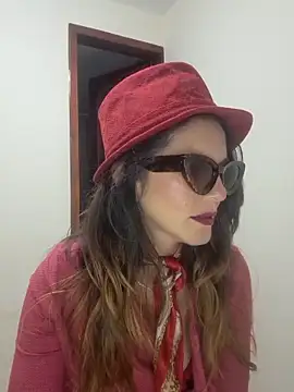 Snapshot of Hanny_24 chatting on October 10, 3:16 am Hanny 24 online show from October 10, 3:16 am