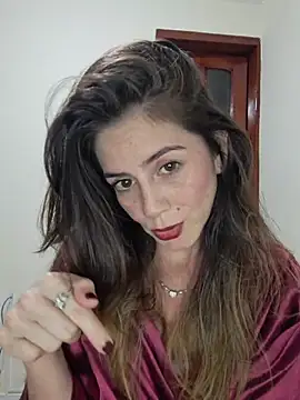 Snapshot of Hanny_24 chatting on November 19, 3:06 am Hanny 24 online show from November 19, 3:06 am