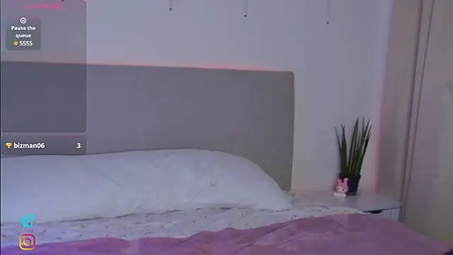 Snapshot of Lisa_Moones chatting on January 18, 4:31 pm Lisa Moones online show from January 18, 4:31 pm