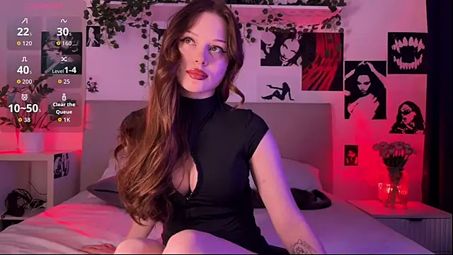 Snapshot of Lisa_Moones chatting on April 11, 4:44 pm Lisa Moones online show from April 11, 4:44 pm