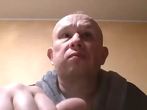 Snapshot of X46x chatting on September 27, 7:08 pm X46x online show from September 27, 7:08 pm