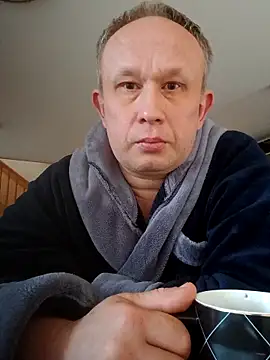 Snapshot of X46x chatting on October 26, 5:46 am X46x online show from October 26, 5:46 am