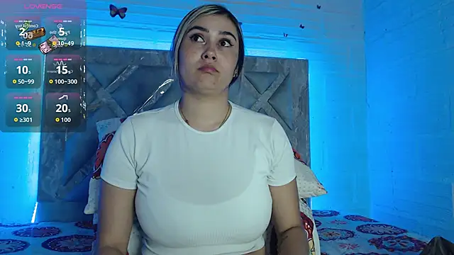 Snapshot of tami_vega chatting on November 18, 7:40 pm tami vega online show from November 18, 7:40 pm