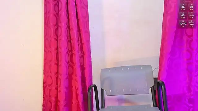 Snapshot of Monica_lopez chatting on February 28, 7:14 pm Monica lopez online show from February 28, 7:14 pm