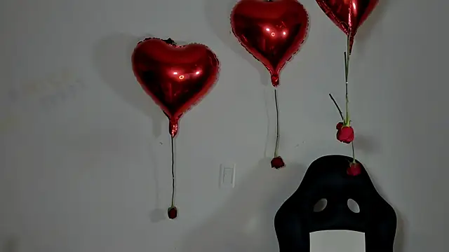 Wendy Marchall online show from February 12, 7:09 pm