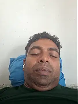 Snapshot of sharmil125 chatting on July 15, 5:45 am sharmil125 online show from July 15, 5:45 am