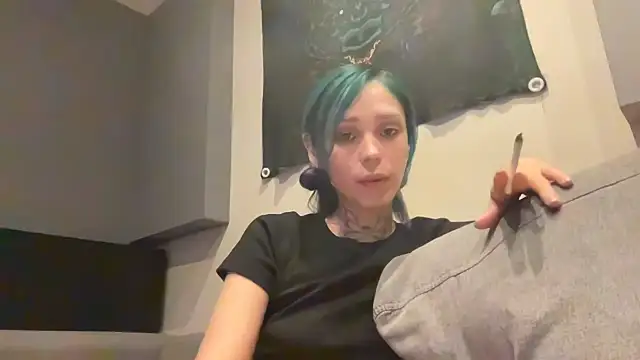 Snapshot of loletabb chatting on December 20, 5:14 am loletabb online show from December 20, 5:14 am