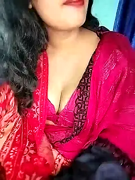 Miss-Siyaa online show from December 15, 6:37 pm