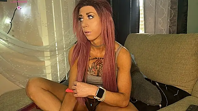 Snapshot of VeronicaRonnieTaylor chatting on September 17, 5:03 pm VeronicaRonnieTaylor online show from September 17, 5:03 pm