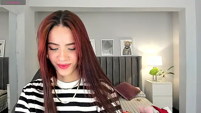 Madie  collins online show from January 13, 12:02 pm