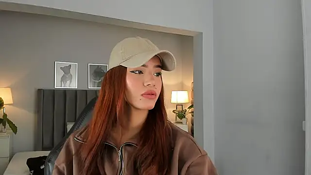 Madie  collins online show from October 12, 9:08 am