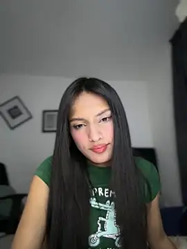 Snapshot of Dulceeany chatting on December 4, 11:57 pm Dulceeany online show from December 4, 11:57 pm