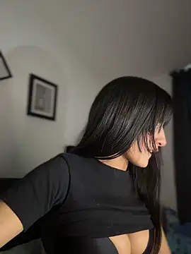 Snapshot of Dulceeany chatting on February 10, 2:59 am Dulceeany online show from February 10, 2:59 am