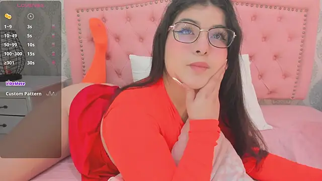 martina rivera  online show from October 28, 12:19 pm