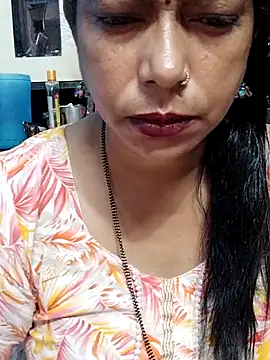 Urmila bhabhii online show from October 14, 5:30 am