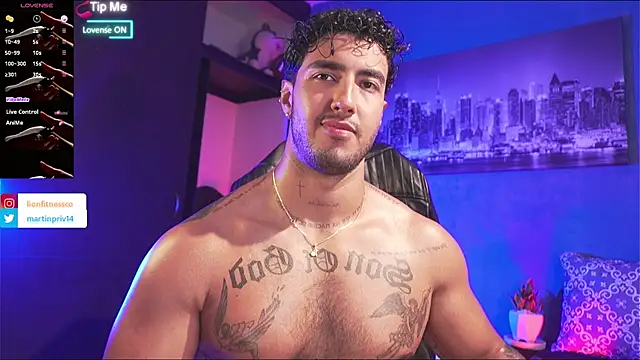 Snapshot of JACOB_MARTINS chatting on November 9, 8:40 pm JACOB MARTINS online show from November 9, 8:40 pm