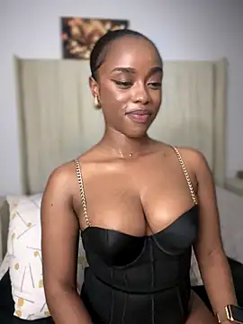 Snapshot of BhadBhad_Kitty chatting on November 18, 11:15 pm BhadBhad Kitty online show from November 18, 11:15 pm