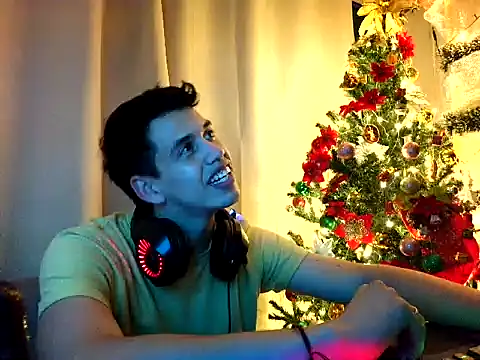 Snapshot of berc2 chatting on December 17, 4:51 am berc2 online show from December 17, 4:51 am