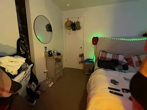 Snapshot of ganosex chatting on January 19, 2:04 am ganosex online show from January 19, 2:04 am