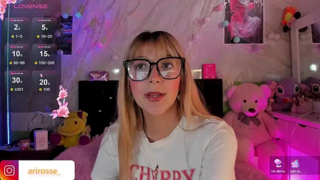 ariana rosse   online show from November 11, 3:34 pm