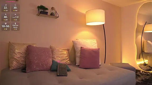 Snapshot of Chloe_Cherry21 chatting on November 5, 2:55 am Chloe Cherry21 online show from November 5, 2:55 am