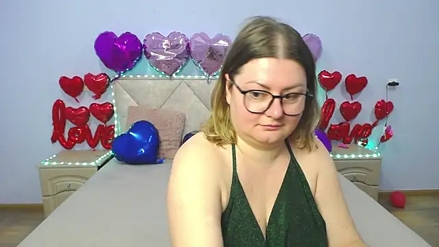 ZannaDreil online show from February 23, 4:17 am