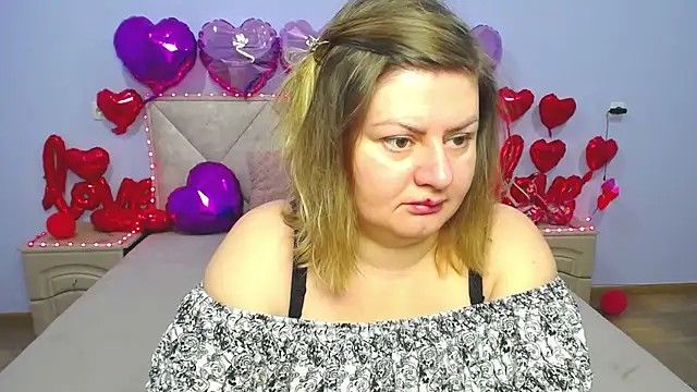 ZannaDreil online show from February 27, 7:04 pm