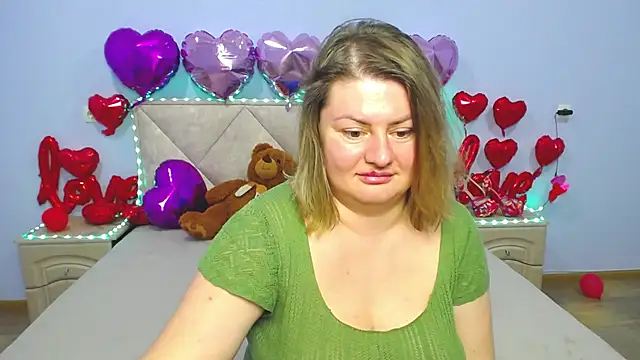 ZannaDreil online show from February 28, 5:26 am