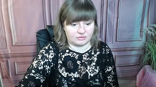 ZannaDreil online show from September 15, 6:19 pm