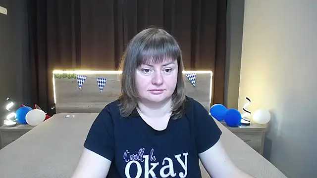 ZannaDreil online show from October 5, 6:17 pm