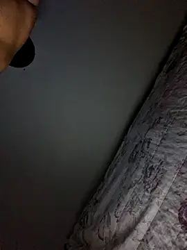 Snapshot of SINUECASTILLO chatting on February 16, 1:07 pm SINUECASTILLO online show from February 16, 1:07 pm