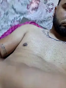 Snapshot of SINUECASTILLO chatting on March 9, 9:08 pm SINUECASTILLO online show from March 9, 9:08 pm