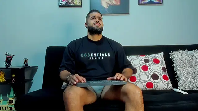 SamirHazard97 online show from January 25, 2:47 am