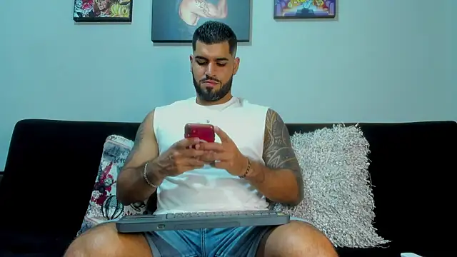 SamirHazard97 online show from February 2, 2:06 am