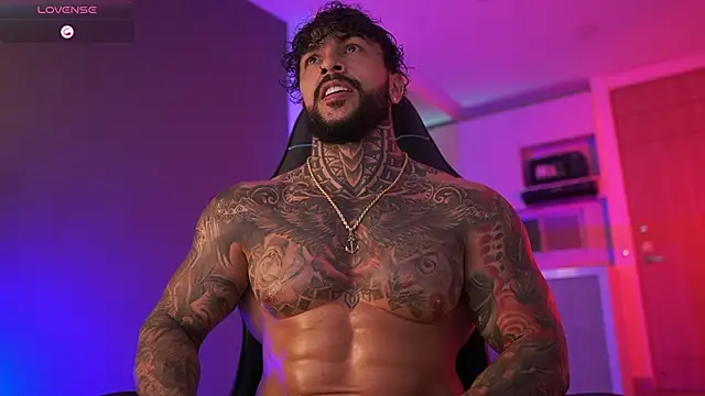 Snapshot of mariano_costa chatting on October 6, 2:53 am mariano costa online show from October 6, 2:53 am