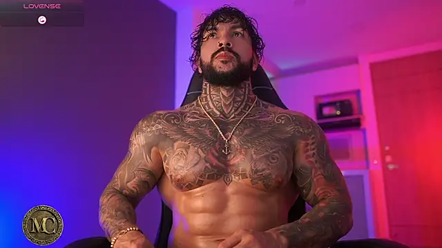 Snapshot of mariano_costa chatting on November 25, 3:06 am mariano costa online show from November 25, 3:06 am