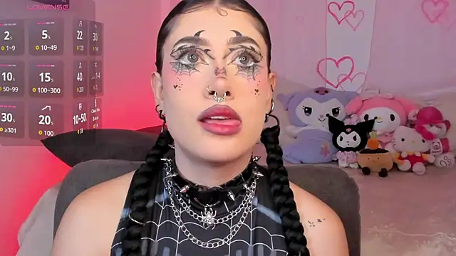 Snapshot of melody_suarez chatting on October 23, 11:24 pm melody suarez online show from October 23, 11:24 pm