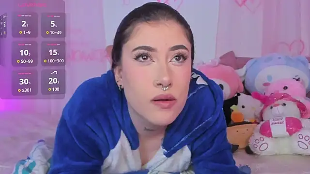 Snapshot of melody_suarez chatting on November 28, 10:45 pm melody suarez online show from November 28, 10:45 pm