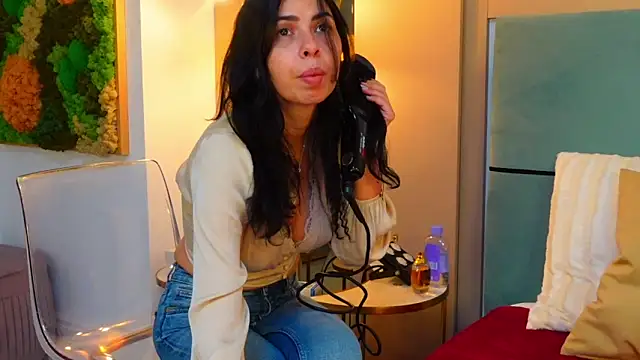 SarraRose online show from February 28, 12:43 am